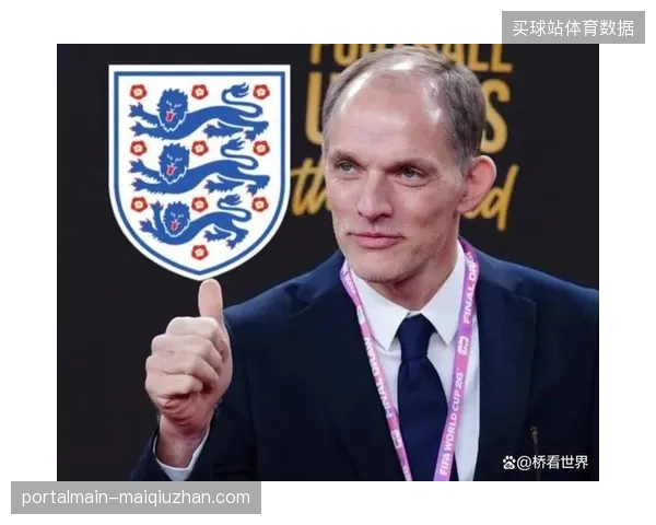 图赫尔上任后显著提升了英格兰队的防守纪律性，迪格兰·赖斯在中场的拦截扫荡是防线前的关键屏障